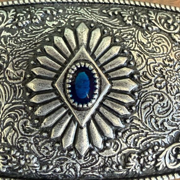 Western Concho Buckle - Antique Silver Tone Turquoise Accent
